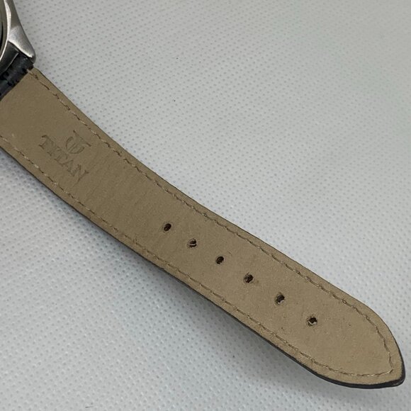 Titan men date silver gold tone wrist watch 36mm round shark leather running - Picture 8 of 8